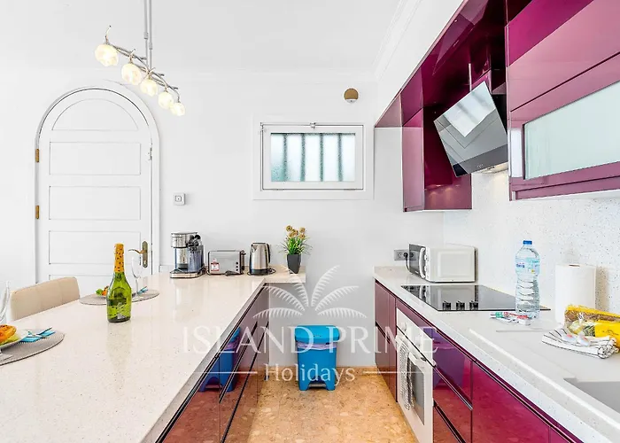 Stunning Marina & Sea Views Relax In Amarilla Golf Lbr638 شقة *